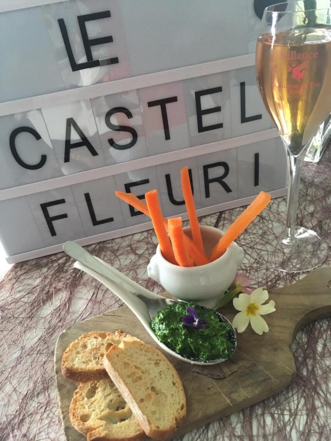Logis Hotel Restaurant Le Castel Fleuri แซงต์-ฌอง-ออง-รัวยองส์ ภายนอก รูปภาพ